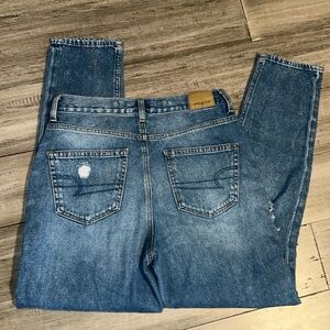 Size 4 AEO Distressed Blue Mom Jeans